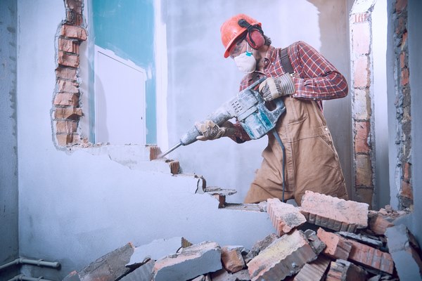 Entreprise de démolition, Châteaubriant, Mangalia Maçonnerie